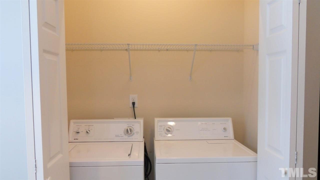14324 Foxcroft Road Raleigh, NC 27614 - Photo 5 of 25 Gallery Image 5