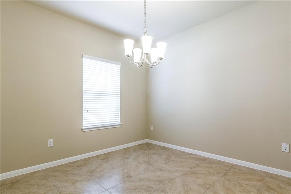 6521 Ranchito Drive Austin, TX 78744 - Photo 5 of 40
