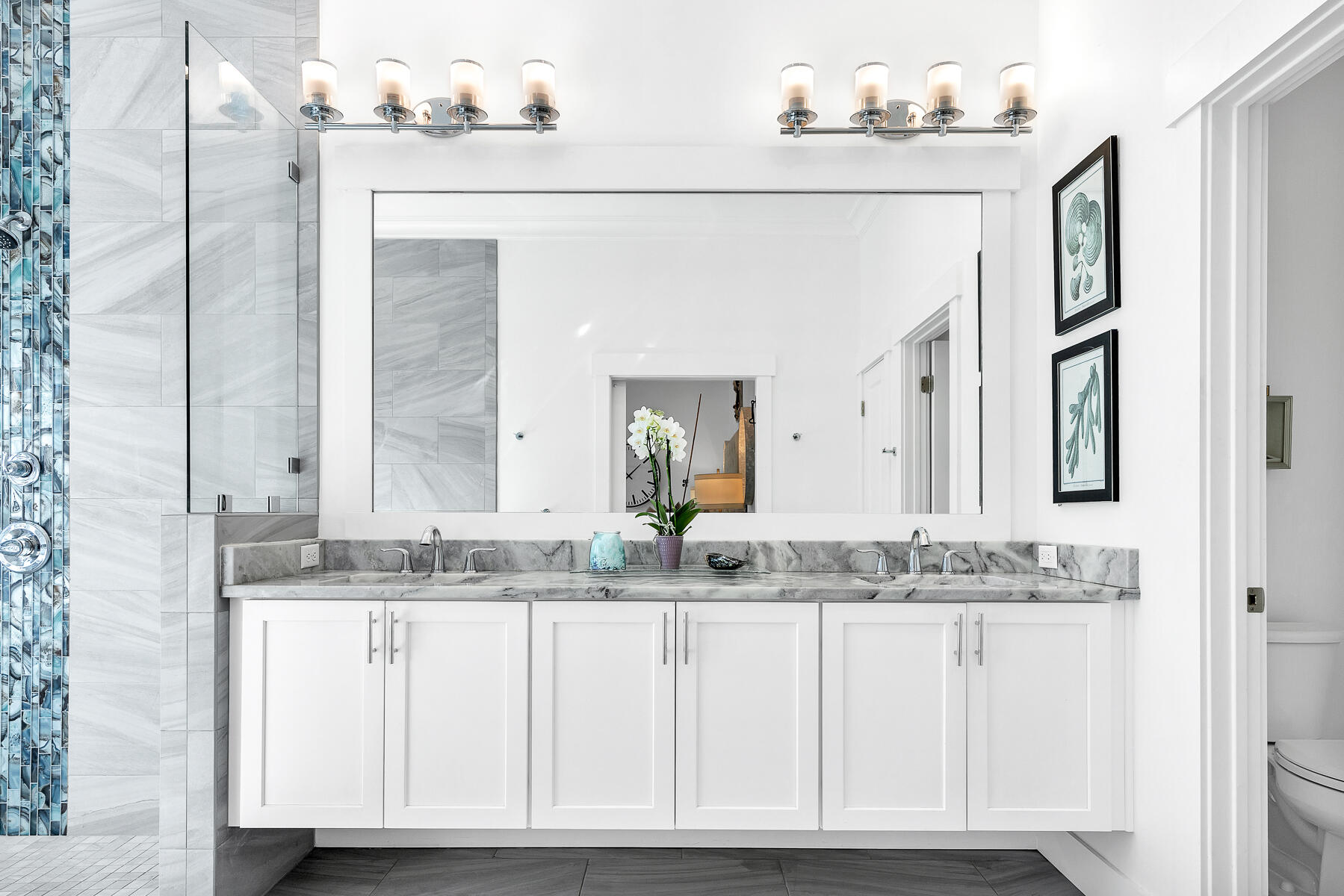 363 Matt's Way Santa Rosa Beach, FL 32459 - Photo 22 of 51 a bathroom with a sink and a mirror