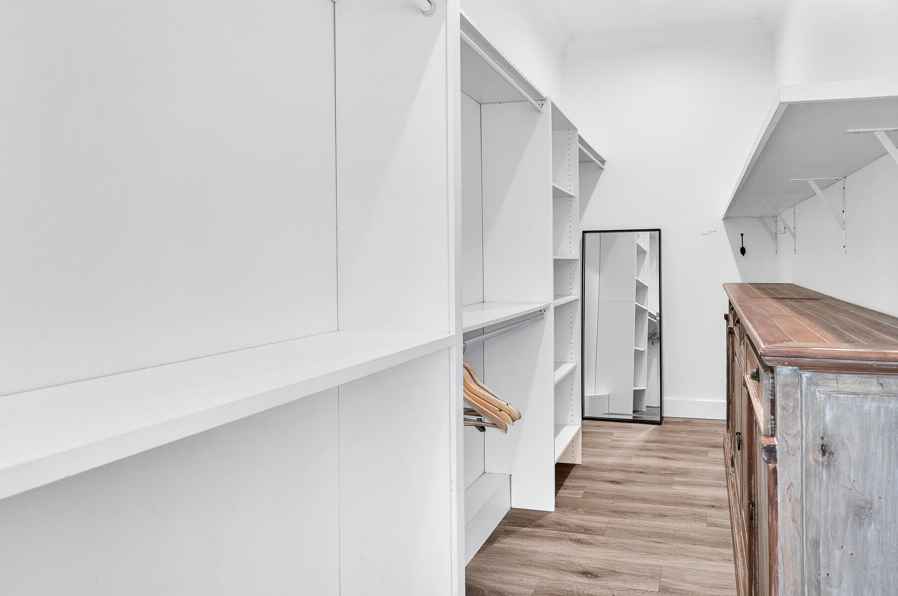 363 Matt's Way Santa Rosa Beach, FL 32459 - Photo 23 of 51 a view of a hallway with staircase