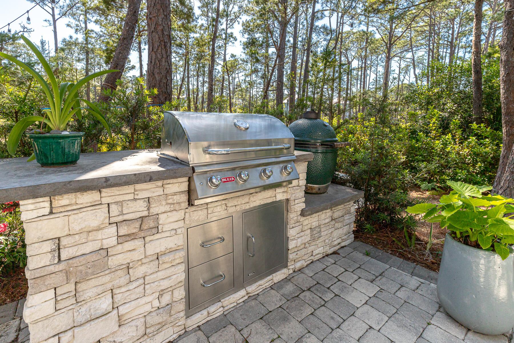 363 Matt's Way Santa Rosa Beach, FL 32459 - Photo 32 of 51 a view of barbeque grill with dining chair