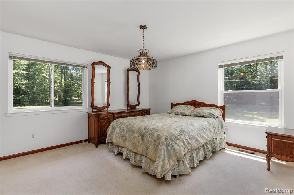10100 Bridge Lake Road Clarkston, MI 48348 - Photo 11 of 39