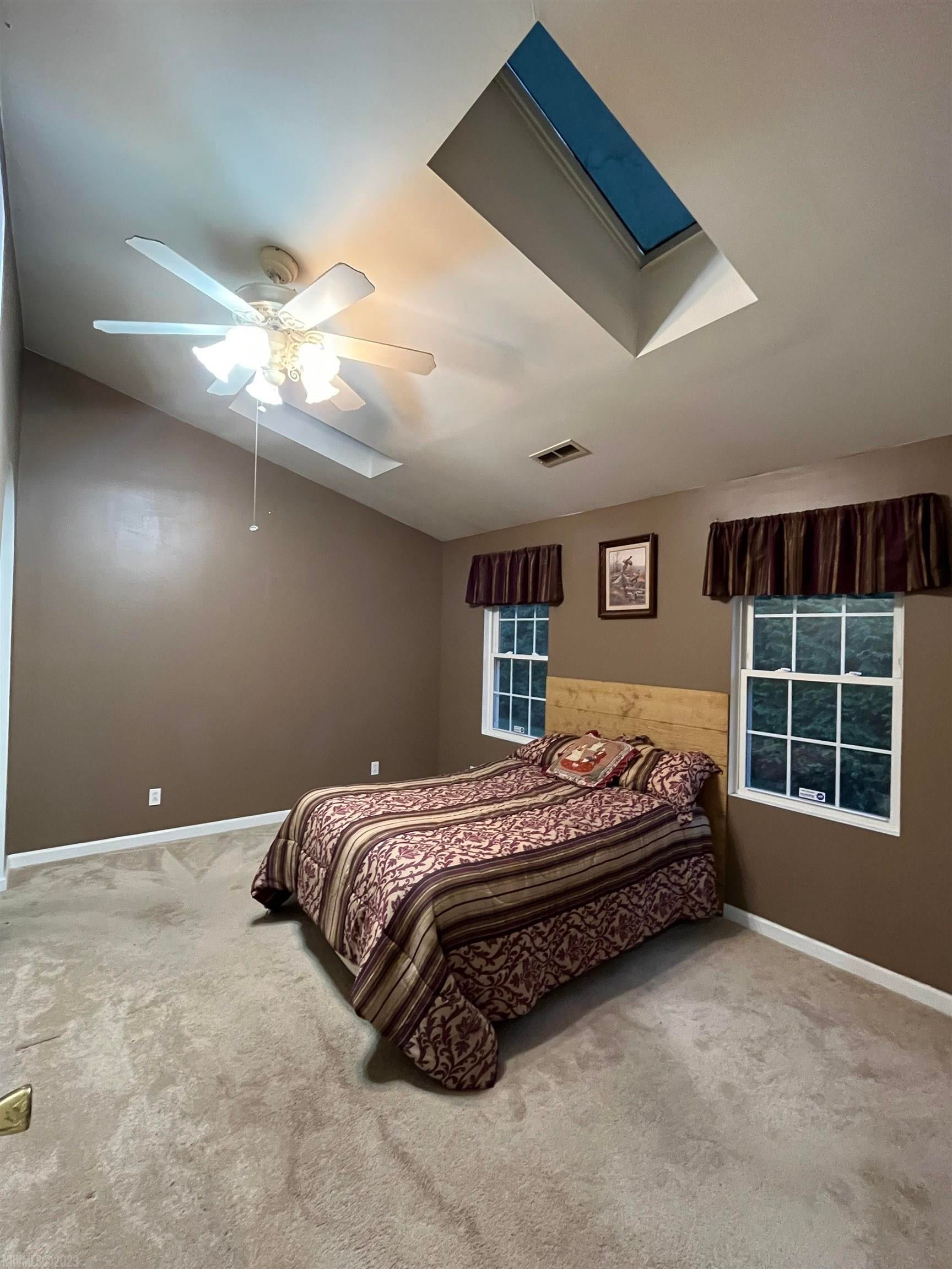 2289 Peppers Ferry Road Pulaski, VA 24301 - Photo 6 of 25 Gallery Image 6