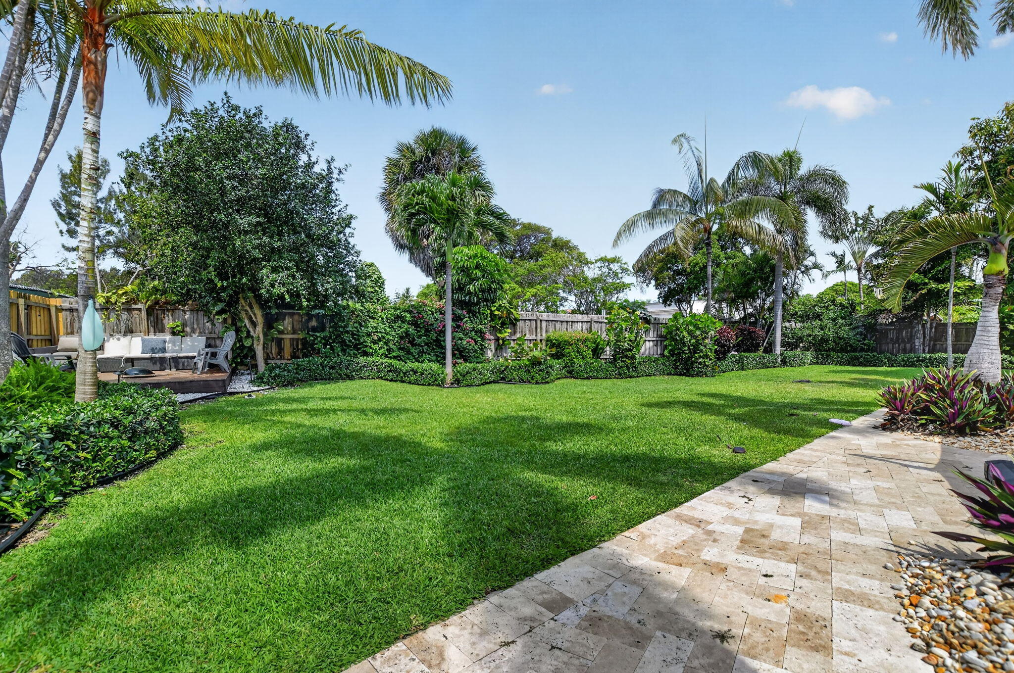 6951 Northeast 7th Avenue Boca Raton, FL 33487 - Photo 55 of 60 55-web-or-mls-DSC_1921
