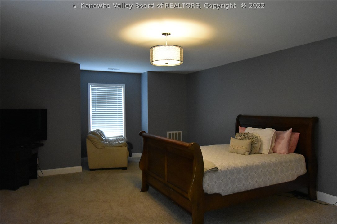 88 Roadrunner Avenue Winfield, WV 25213 - Photo 24 of 43 Gallery Image 24