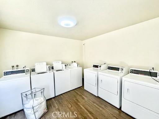 13535 Yukon Avenue, Unit 28 Hawthorne, CA 90250 - Photo 11 of 11 a utility room with dryer and washer