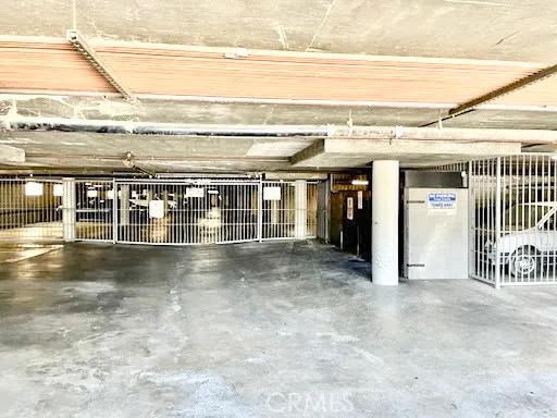 a view of a large building