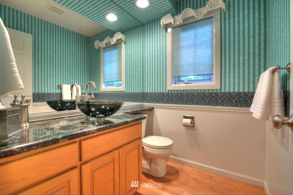 5308 Northeast 22nd Court Renton, WA 98059 - Photo 12 of 15 Gallery Image 12