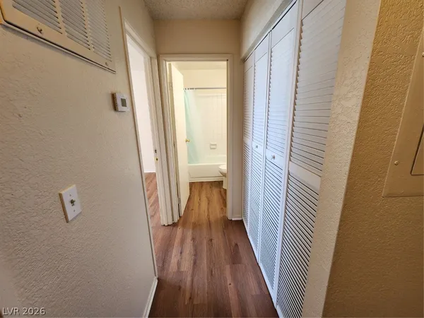 $1,000 | 2773 Sidewinder Lane, Unit B, Las Vegas, NV 89121