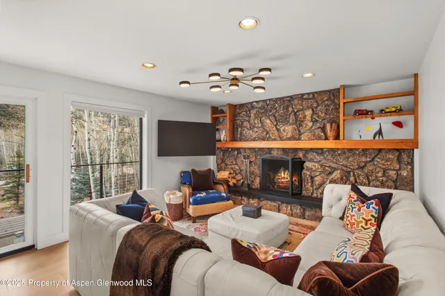 $70,000 | 262 Eastwood Road, Aspen, CO 81611