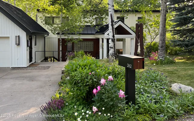 $70,000 | 262 Eastwood Road, Aspen, CO 81611