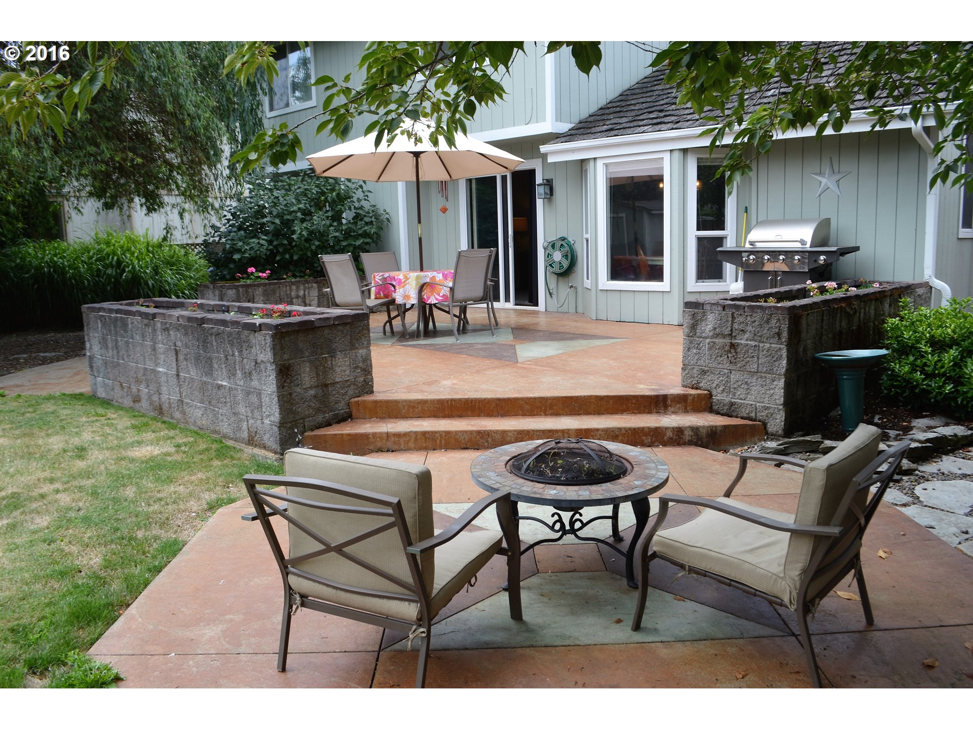 883 South 44th Street Springfield, OR 97478 - Photo 13 of 17