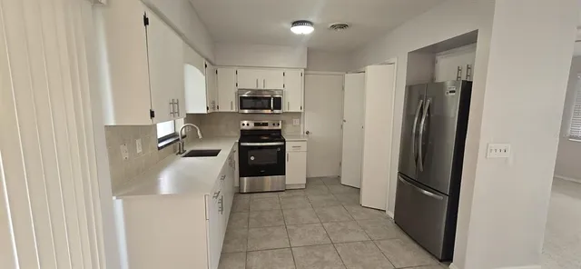 $1,895 | 1785 Elinor Place, Englewood, FL 34223