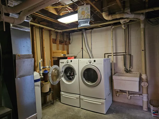 $369,900 | 931 Roosevelt Street, River Falls, WI 54022