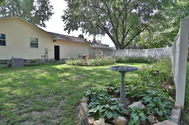 $369,900 | 931 Roosevelt Street, River Falls, WI 54022