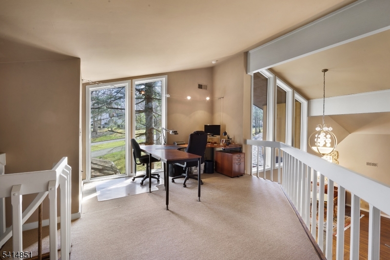 4 Timber Ridge Drive Warren, NJ 07059 - Photo 16 of 26