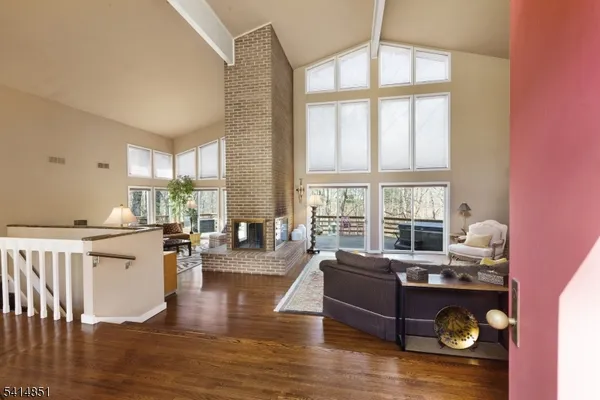 $1,150,000 | 4 Timber Ridge Drive, Warren, NJ 07059