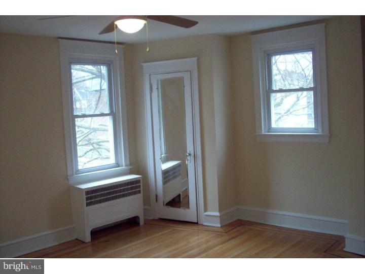 7401 Sommers Road Philadelphia, PA 19138 - Photo 11 of 21 Bedroom - Main