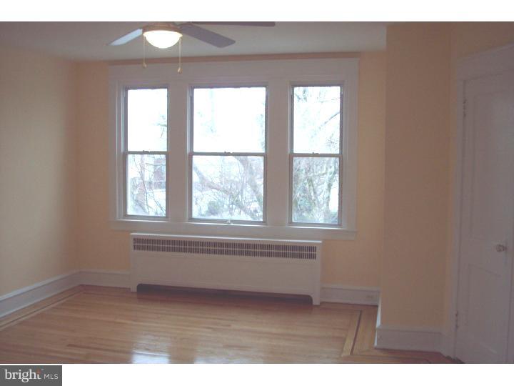 7401 Sommers Road Philadelphia, PA 19138 - Photo 16 of 21 Bedroom 3