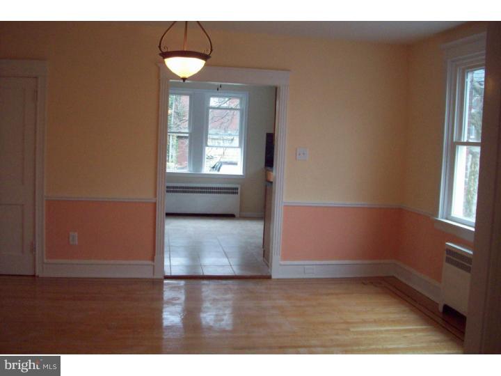 7401 Sommers Road Philadelphia, PA 19138 - Photo 8 of 21 Dining Room