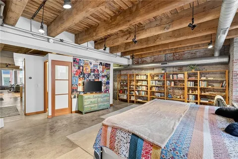 $424,000 | 429 First Avenue, Unit 3, Pittsburgh, PA 15219