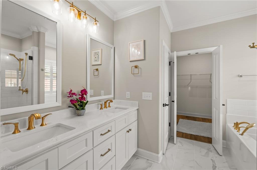 3936 Wynne Brook Court High Point, NC 27265 - Photo 18 of 37