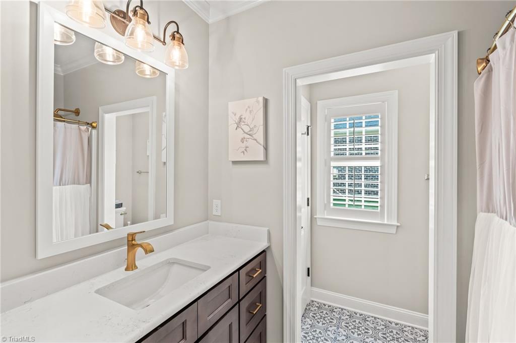 3936 Wynne Brook Court High Point, NC 27265 - Photo 24 of 37