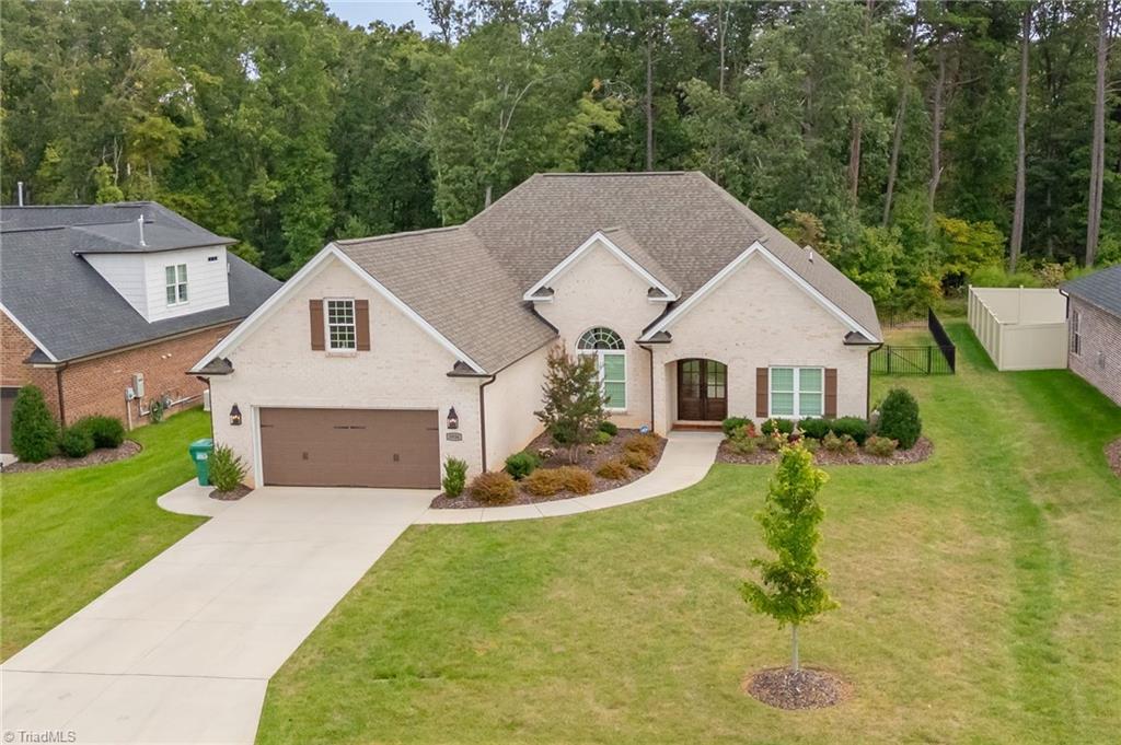 3936 Wynne Brook Court High Point, NC 27265 - Photo 34 of 37