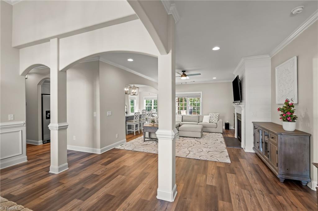 3936 Wynne Brook Court High Point, NC 27265 - Photo 9 of 37