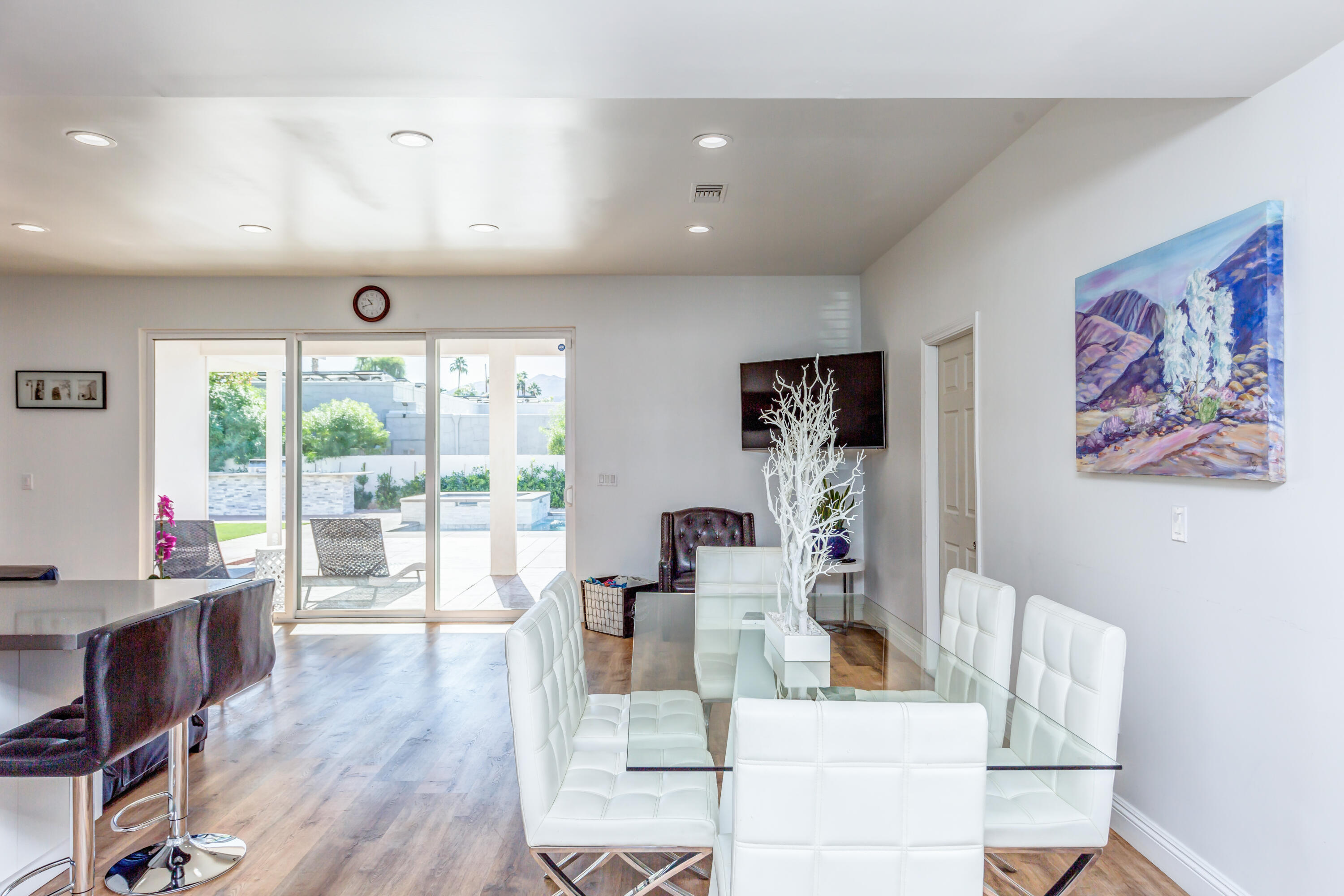 70181 Chappel Road Rancho Mirage, CA 92270 - Photo 26 of 43 a living room with furniture and a large window