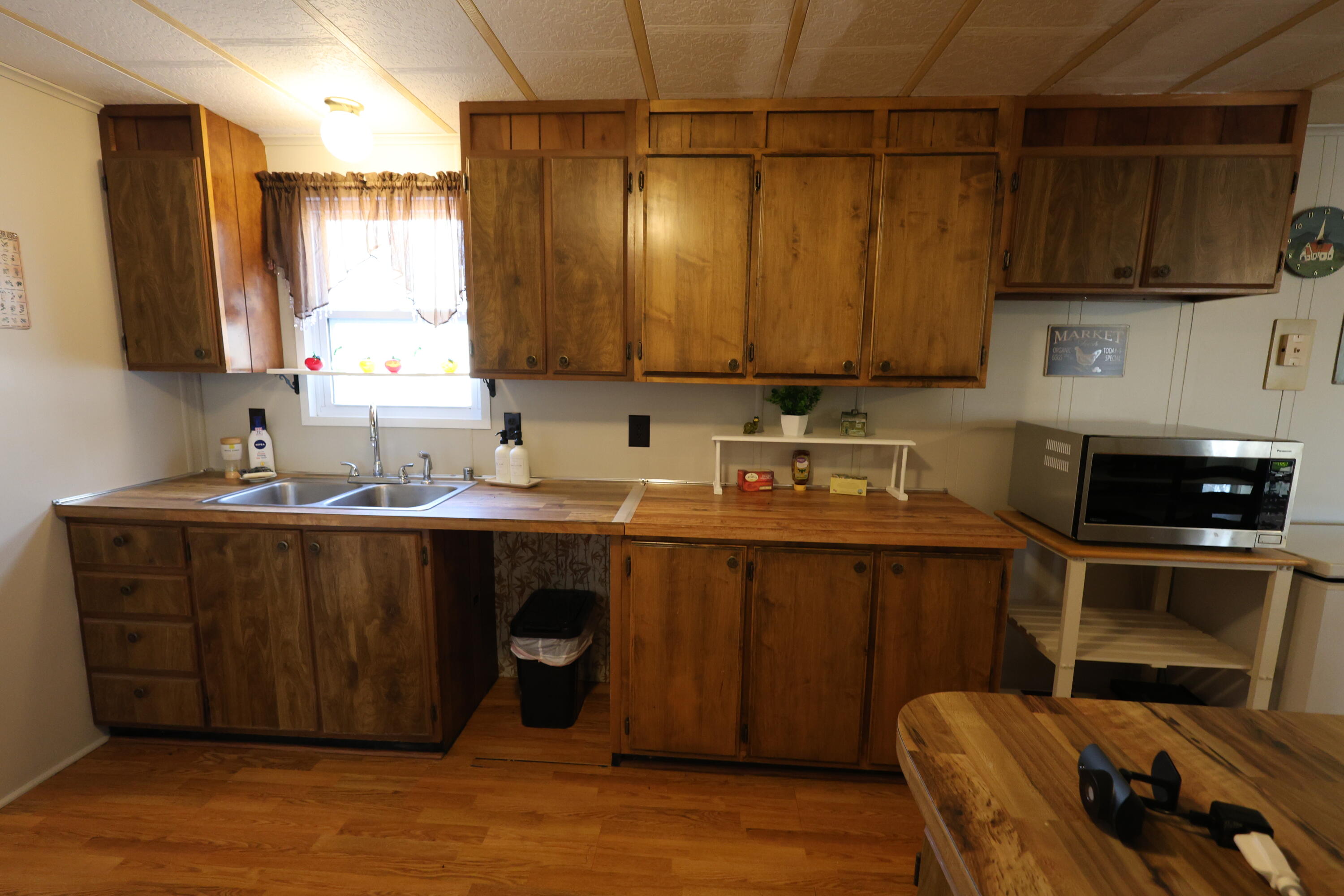 105 Stewart Fork Road Ravenna, KY 40472 - Photo 31 of 59 Lots of cabinet space!