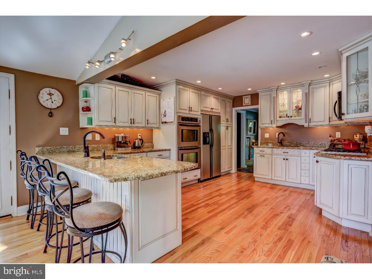 414 Woodcrest Road Wayne, PA 19087 - Photo 11 of 22