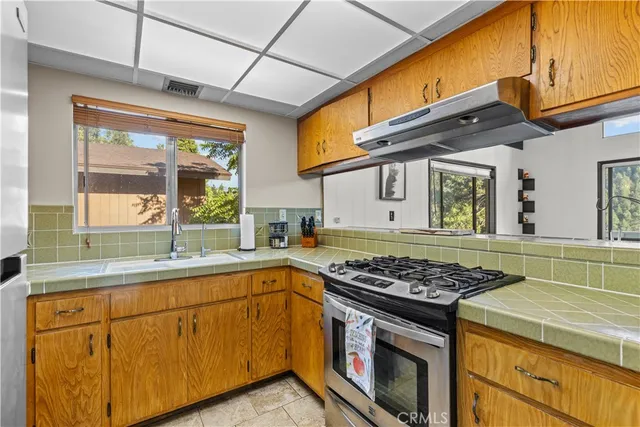 $445,000 | 23755 Zuger Drive, Crestline, CA 92325