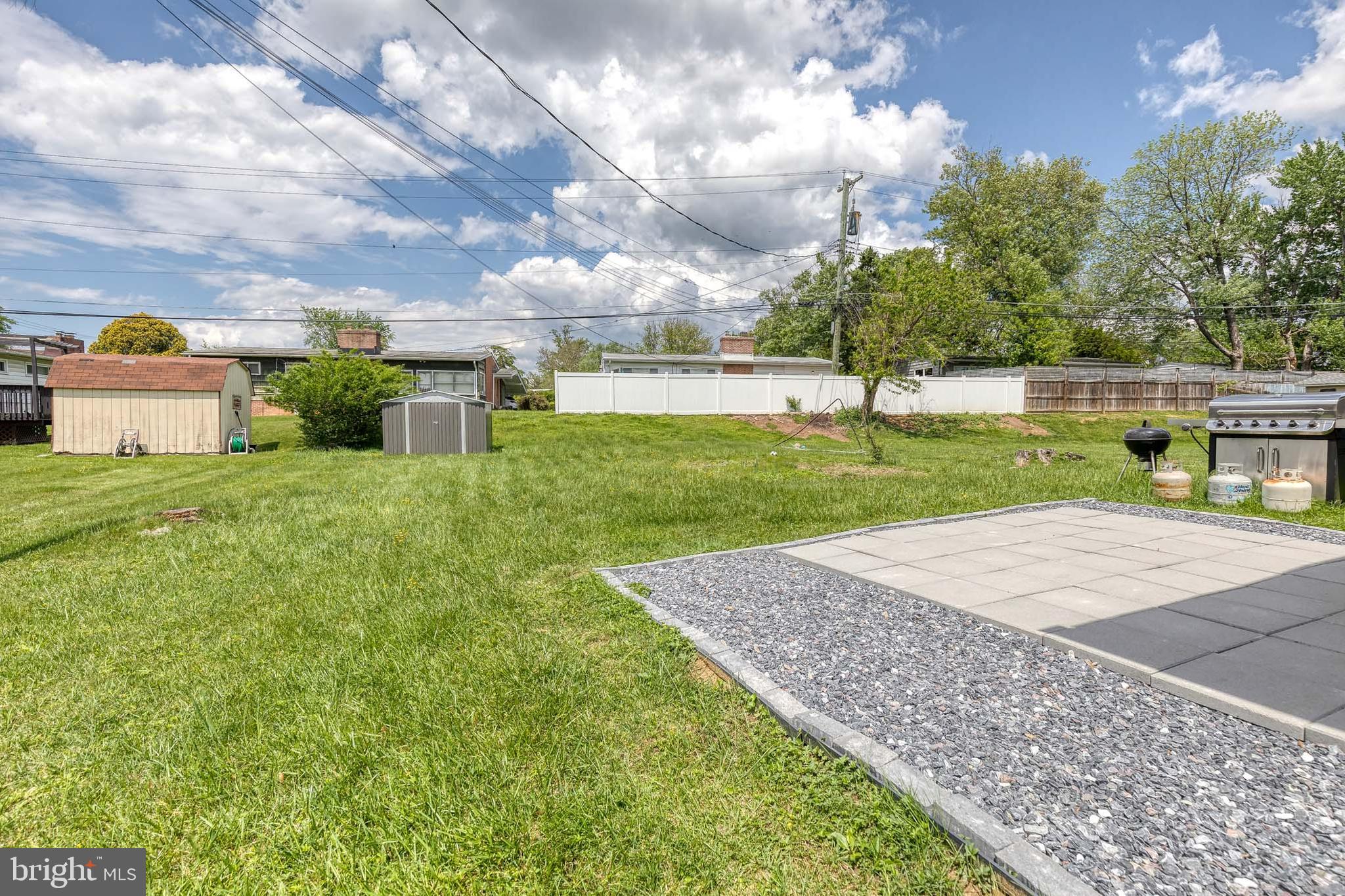 6653 Chippewa Drive Baltimore, MD 21209 - Photo 23 of 24 a view of a backyard with sitting area
