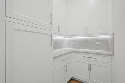 $3,100,000 | 2438 Pomona Lane, Wilmette, IL 60091