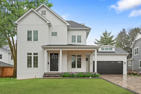 $3,100,000 | 2438 Pomona Lane, Wilmette, IL 60091