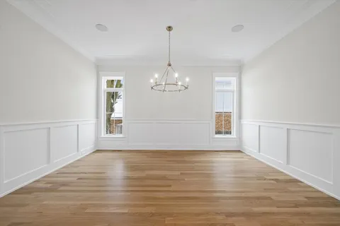 $3,100,000 | 2438 Pomona Lane, Wilmette, IL 60091