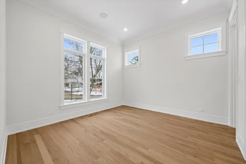 $3,100,000 | 2438 Pomona Lane, Wilmette, IL 60091