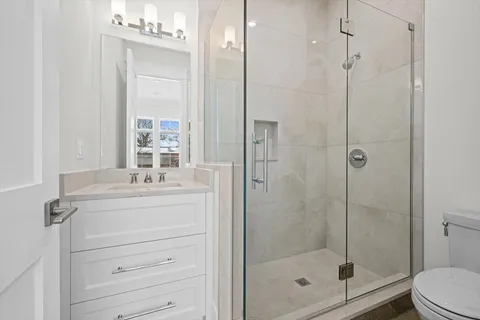 $3,100,000 | 2438 Pomona Lane, Wilmette, IL 60091