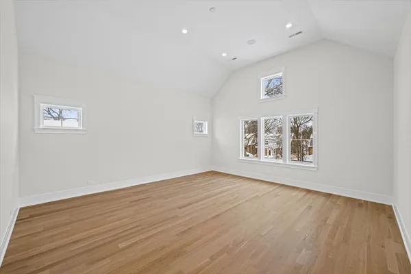 $3,100,000 | 2438 Pomona Lane, Wilmette, IL 60091