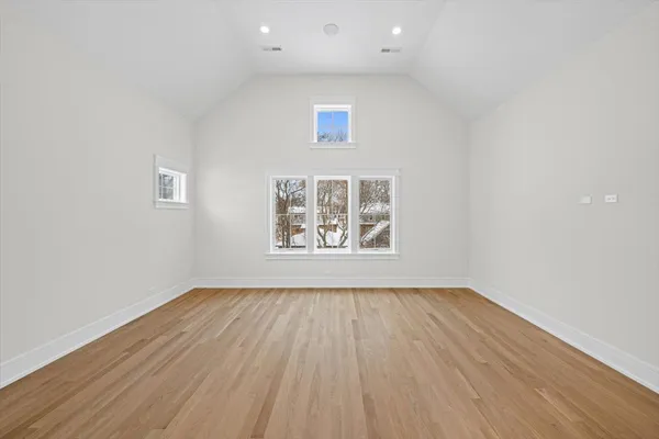 $3,100,000 | 2438 Pomona Lane, Wilmette, IL 60091