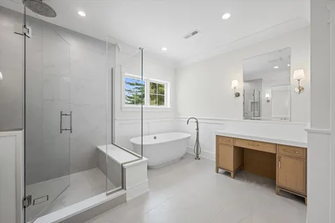 $3,100,000 | 2438 Pomona Lane, Wilmette, IL 60091