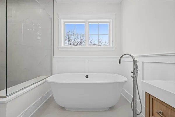 $3,100,000 | 2438 Pomona Lane, Wilmette, IL 60091
