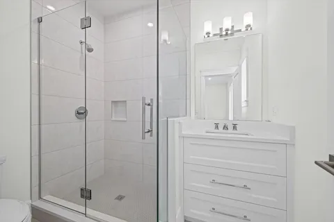 $3,100,000 | 2438 Pomona Lane, Wilmette, IL 60091