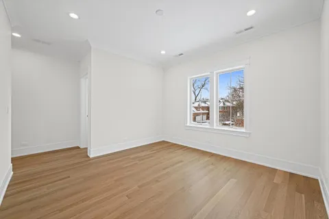 $3,100,000 | 2438 Pomona Lane, Wilmette, IL 60091