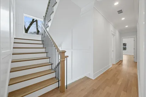 $3,100,000 | 2438 Pomona Lane, Wilmette, IL 60091