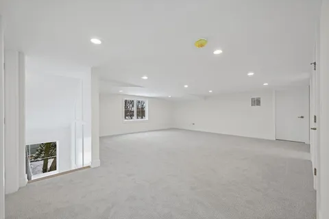 $3,100,000 | 2438 Pomona Lane, Wilmette, IL 60091