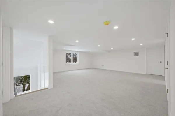 $3,100,000 | 2438 Pomona Lane, Wilmette, IL 60091