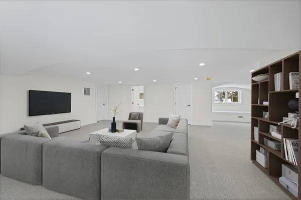 $3,100,000 | 2438 Pomona Lane, Wilmette, IL 60091