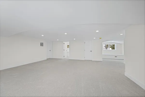 $3,100,000 | 2438 Pomona Lane, Wilmette, IL 60091